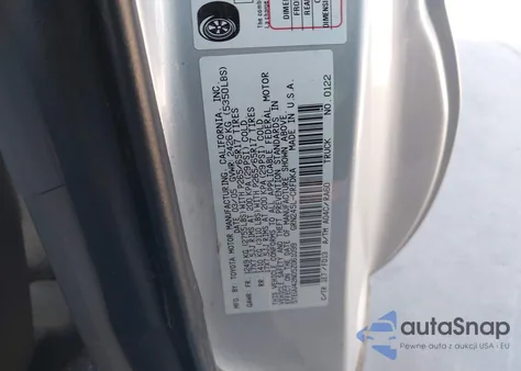 2005 Toyota Tacoma Base V6 из США, поврежденный, VIN 5TEUU42N05Z061099